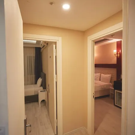 Albatros Hagia Sophia