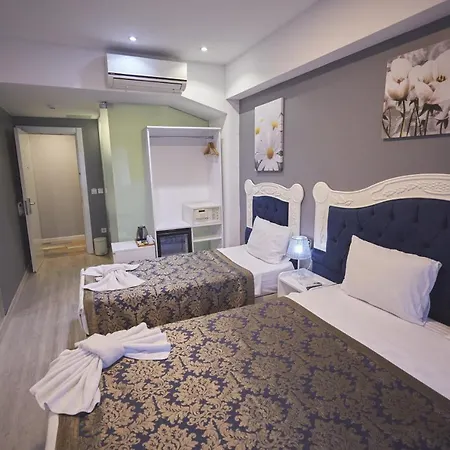 Albatros Hagia Sophia Hotel 3*